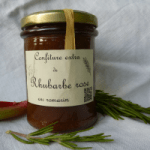 confiture extra de rhubarbe rose au romarin