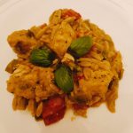 Orzo au Poulet Cajun Crémeux au Basilic et aux Poivrons